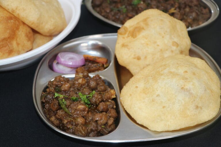 Amritsari Chole Bhature