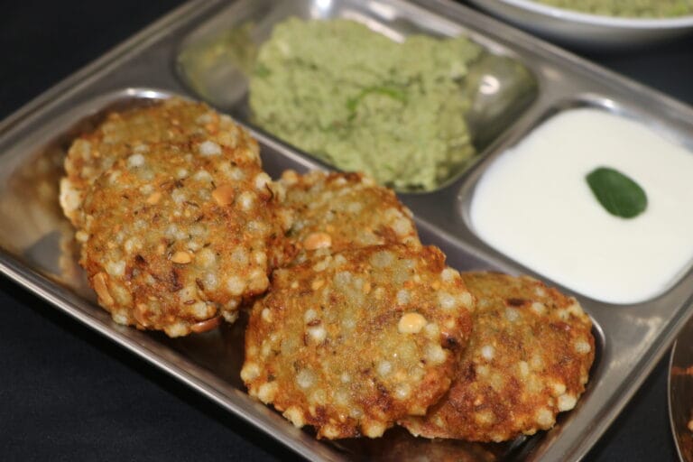 Sabudana vada and Coconut chutney for Vrat