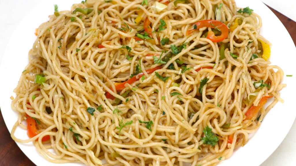 Jain Chowmin| No Onion No Garlic | Street Style Jain Noodles!
