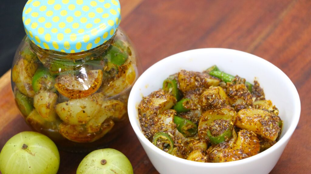 Amla Hari Mirch ka Achar | Instant Achar