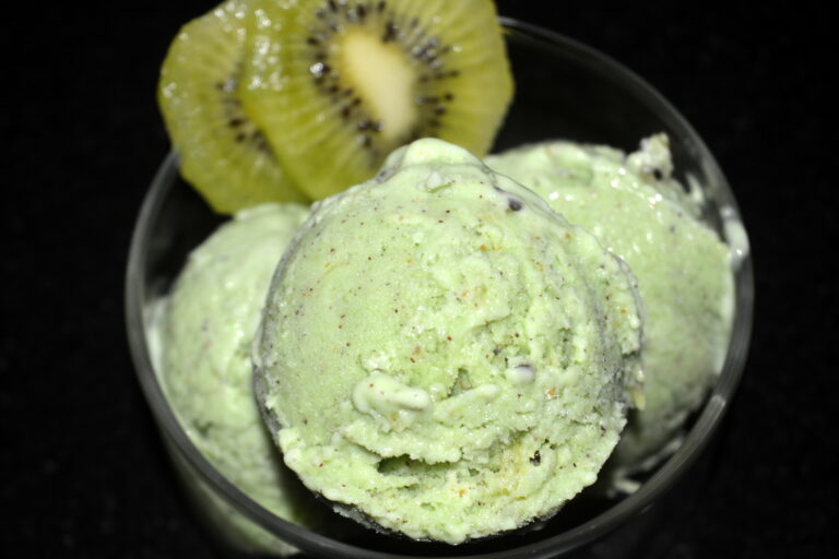 KIWI ICE CREAM