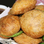 Alooo aur pyaaz ki kachori