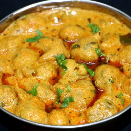 MOONG DAL KI PAKODE KI SABJI